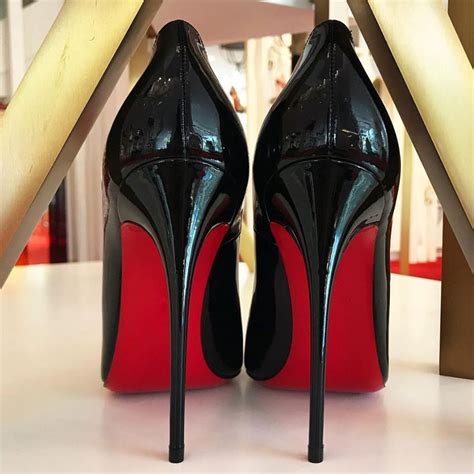 louboutin red bottoms real